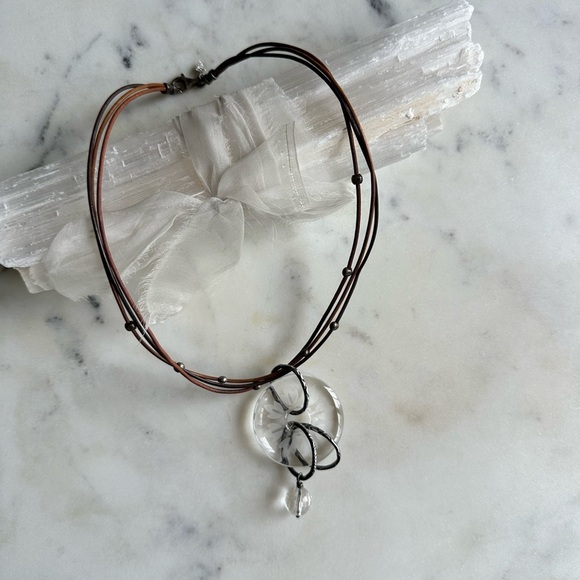 Silpada Etched Crystal Donut and Sterling Silver Pendant on Leather Chain - Picture 1 of 7